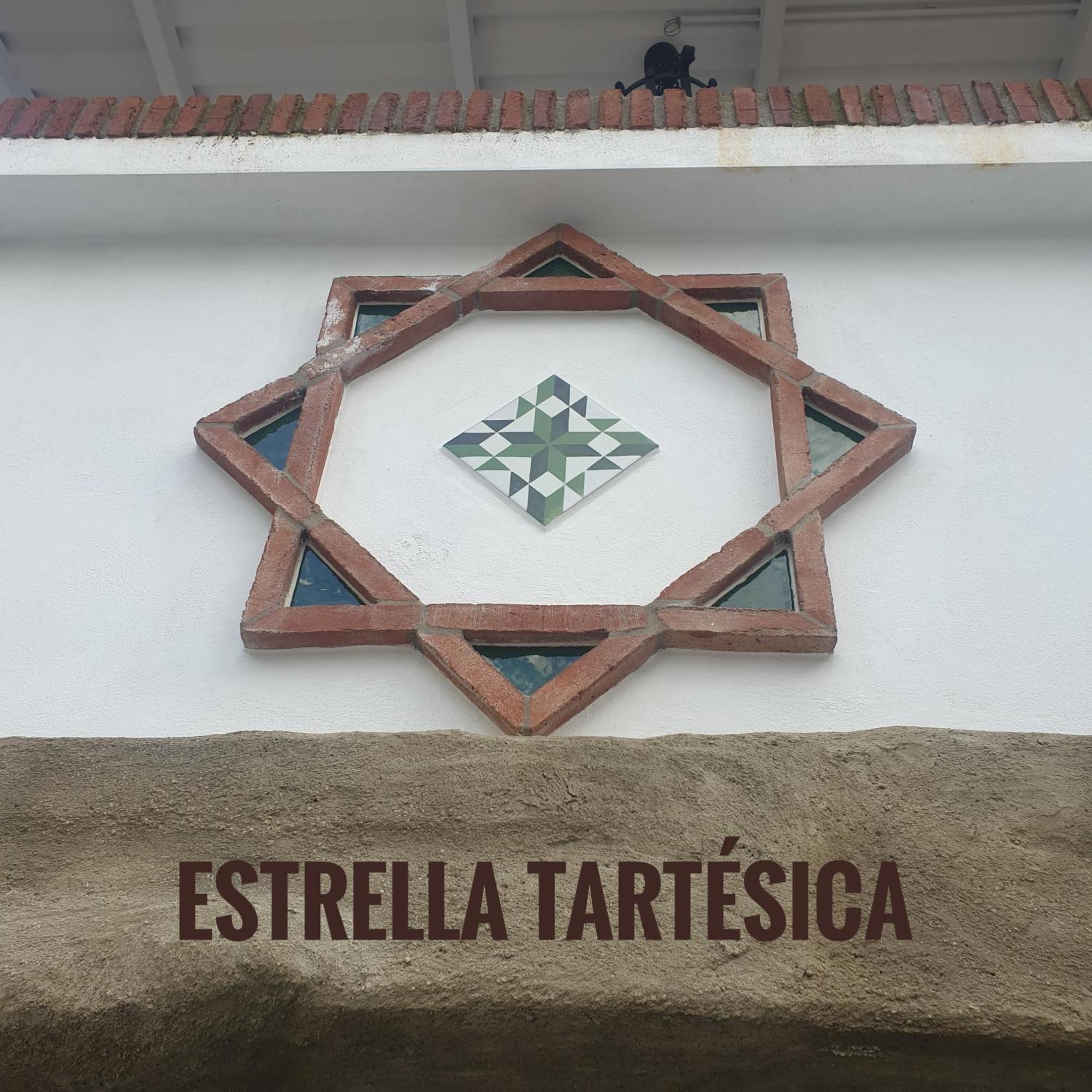 Villa Cultural Montelucia Montecorto Buitenkant foto