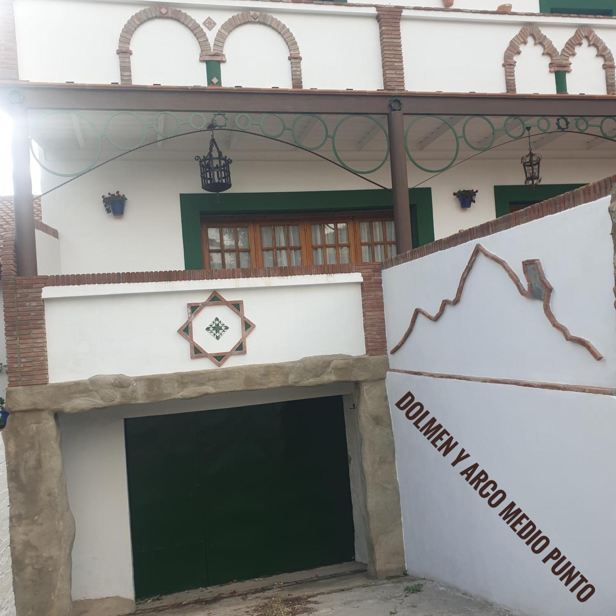Villa Cultural Montelucia Montecorto Buitenkant foto