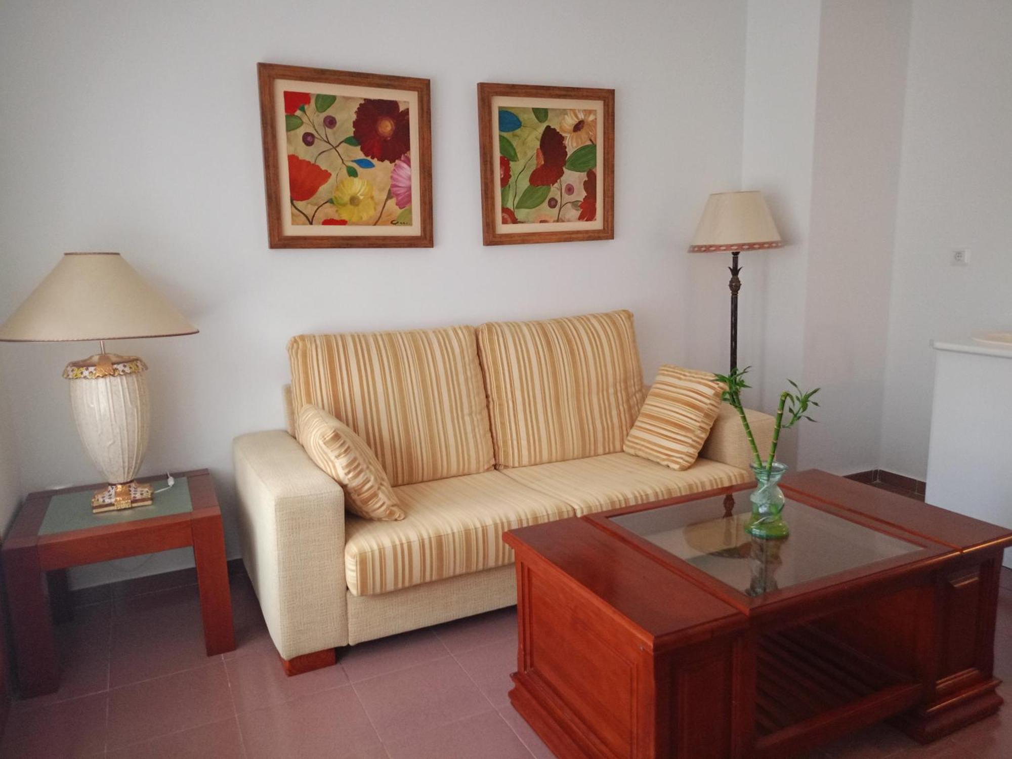 Villa Cultural Montelucia Montecorto Kamer foto